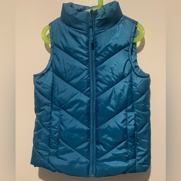 Birch & Stone Sherpa Lined Vest. - Picture 1 of 9